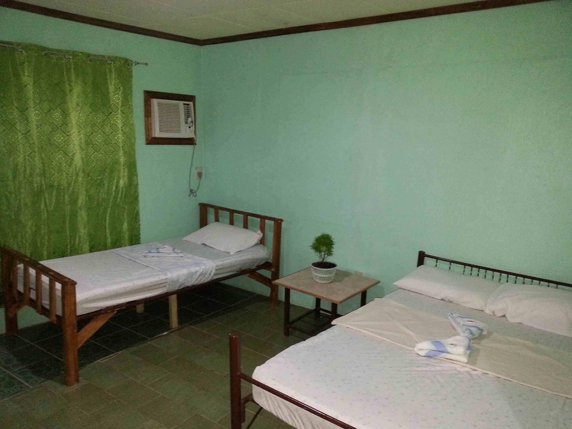 Dhayne Pension Puerto Princesa Kültér fotó